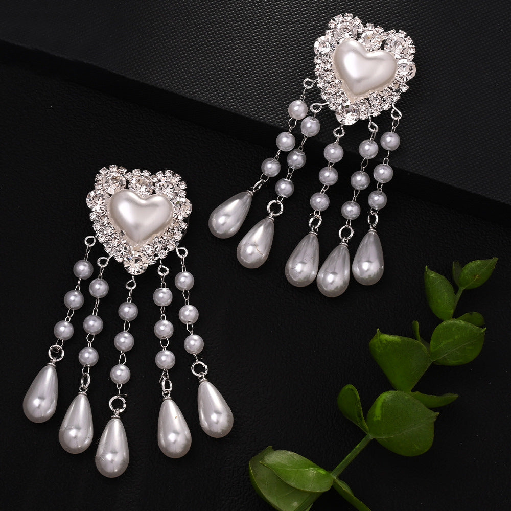 Love ear clip, European and American fashion rhinestone pendant, tassel earrings accessories