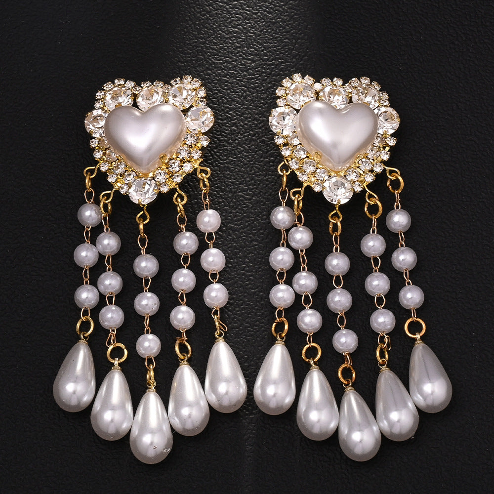 Love ear clip, European and American fashion rhinestone pendant, tassel earrings accessories
