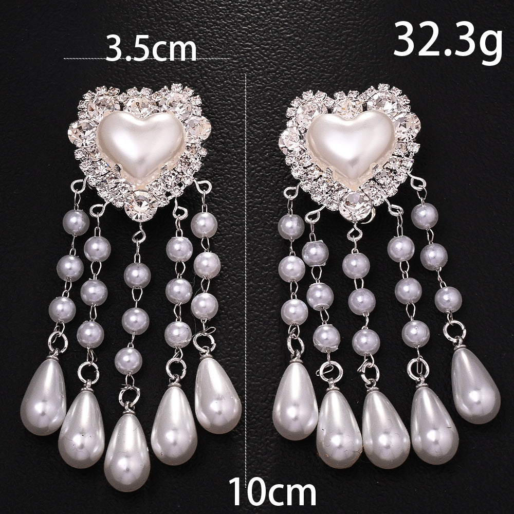 Love ear clip, European and American fashion rhinestone pendant, tassel earrings accessories