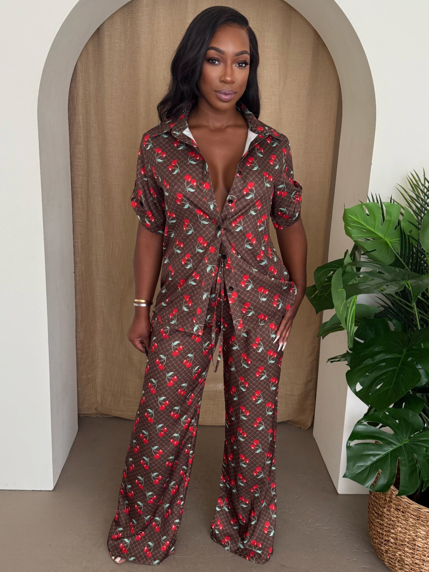 sophisticated Midnight Cherry Set